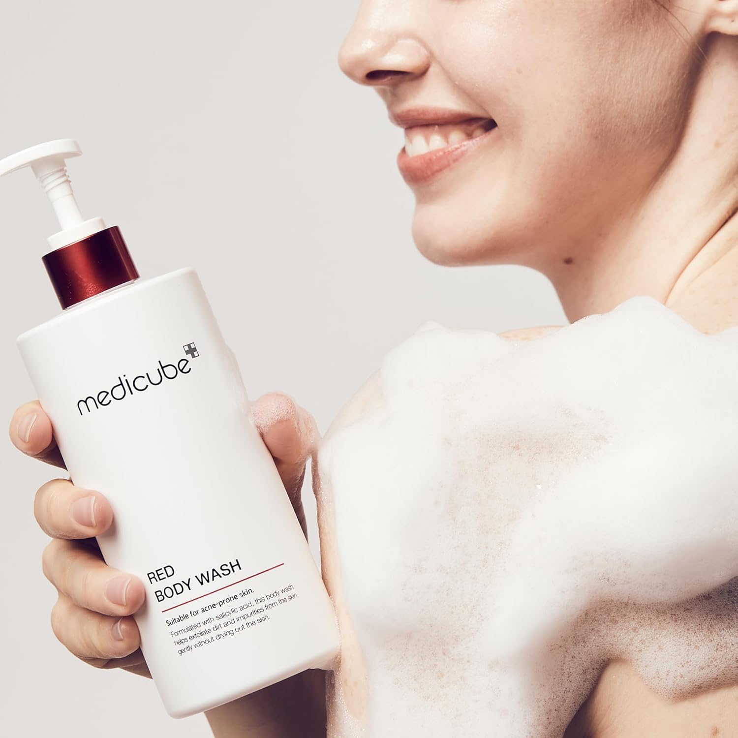 MEDICUBE Red Acne Body Wash - 400 g