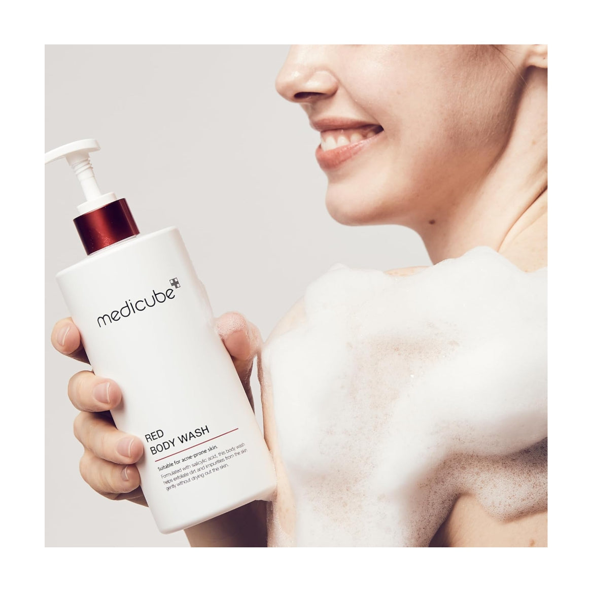 MEDICUBE Red Acne Body Wash - 400 g